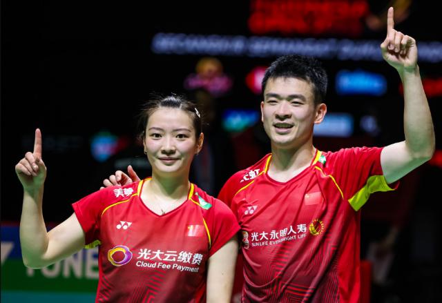 半岛体育官网-国羽混双老将稳定新秀突破 巴黎值得期待