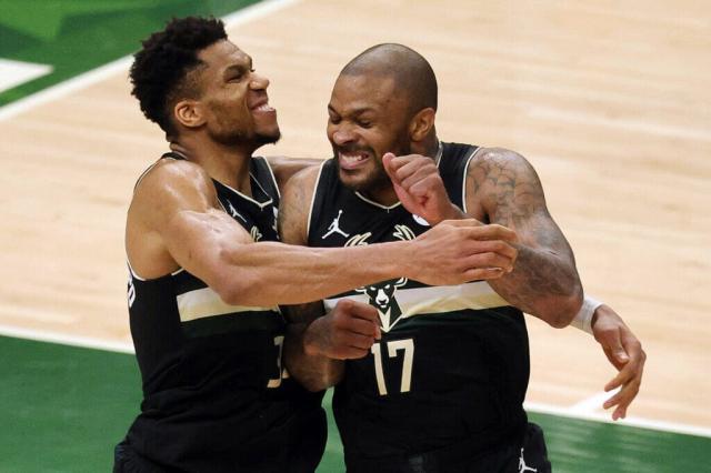 Giannis-PJ-210915-e1631678837262-1024x682.jpg