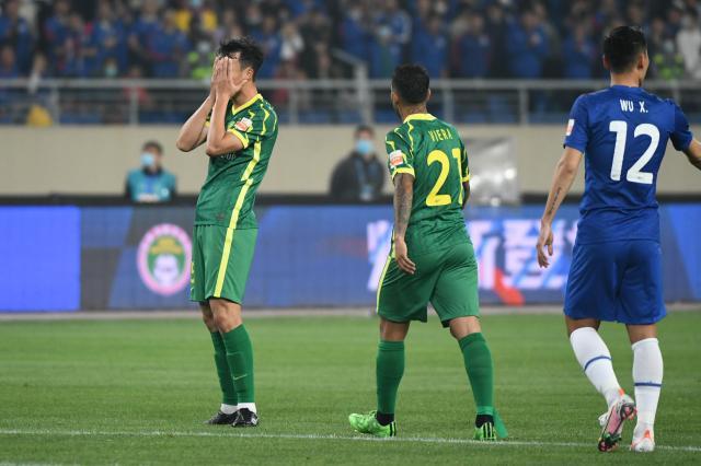 半岛体育官网-全场绞杀比埃拉是落后战术？强硬申花给中超做榜样